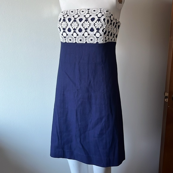 Lilly Pulitzer Bowen Navy Lace Strapless Dress - Picture 3 of 10